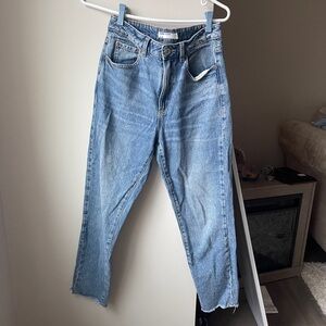 Garage Mom Jean Size 7/28